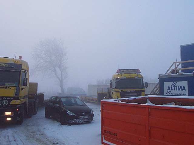 TRAFICO INVIERNO  IMAGENES FOTOS CAMION CISTERNA